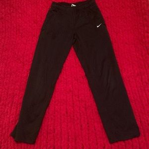 Xs Womens nike sweatpants with zip up legs